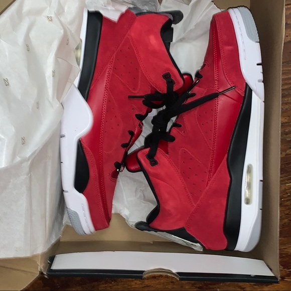 Jordan Son of Mars Low — Size 11.5 — DS—New In Box - Picture 4 of 5